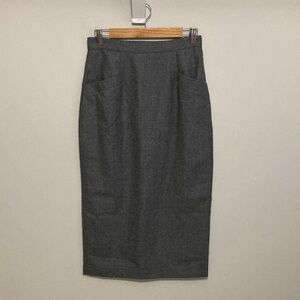 Vintage David N. Elegant Gray Midi Wool Skirt with pockets, Size 10, Style 84576